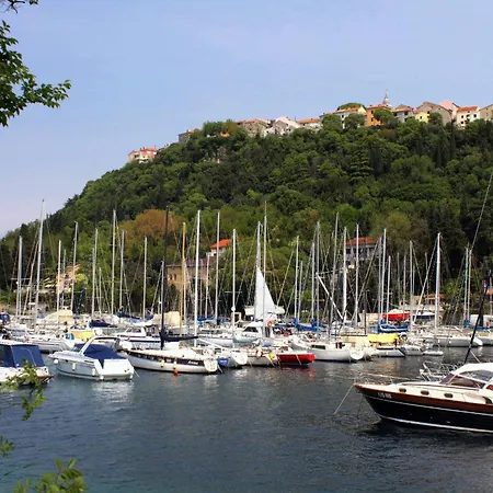 With Parking Space Omisalj, Krk - 22474 Omišalj