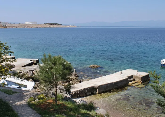 Appartamento With Parking Space Omisalj, Krk - 22474